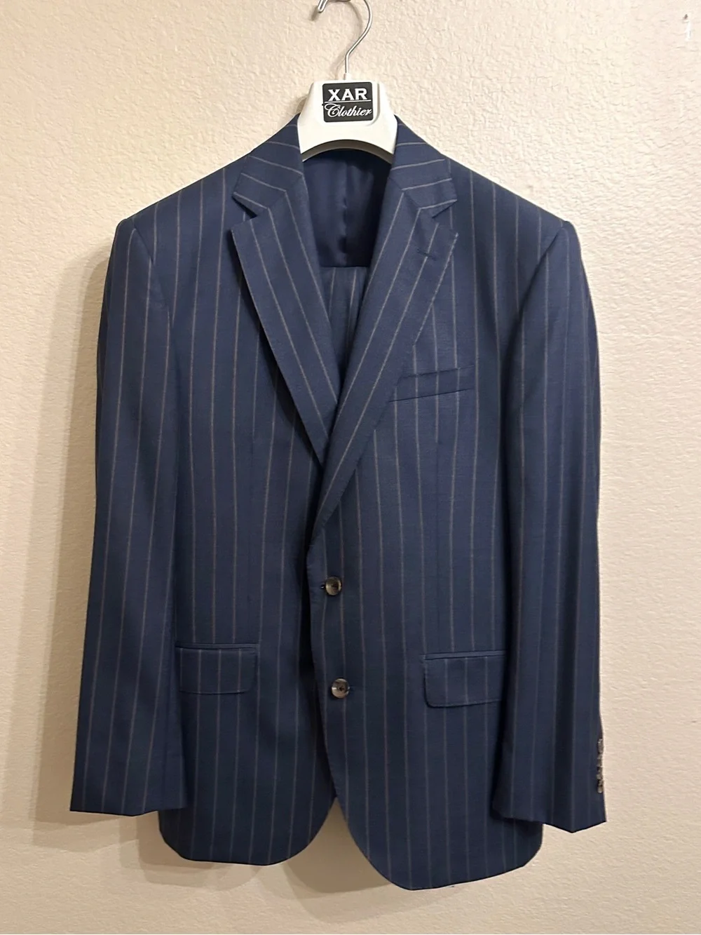 Vitale Barberis Canonico 100% Wool Navy Pinstripe Suit 42R Made in Canada